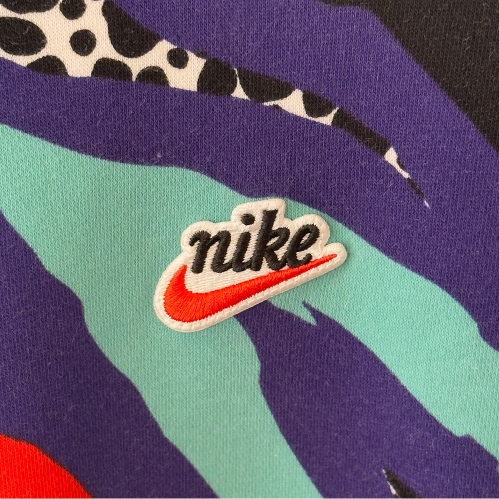 Nike  Airloom Retro Court Purple Print 
Matching Sweatshirt & Sweatpants Set - Picture 6 of 13